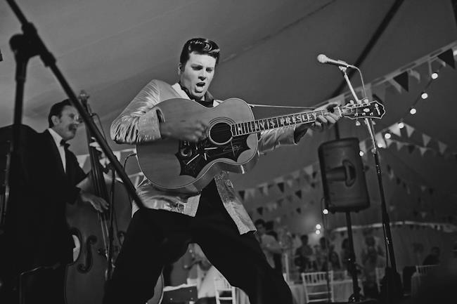 Elvis Presley Soundalike